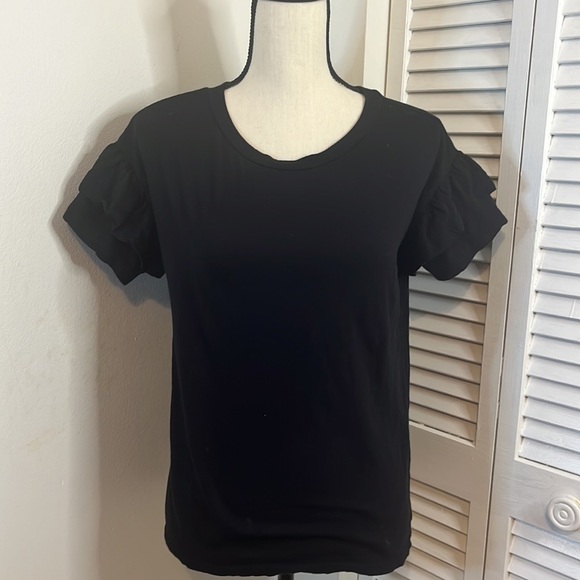 Crown & Ivy Black Ruffled Sleeve Blouse. Size Small - Picture 2 of 6